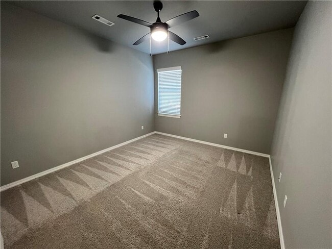 Building Photo - 819 Malbec Rd