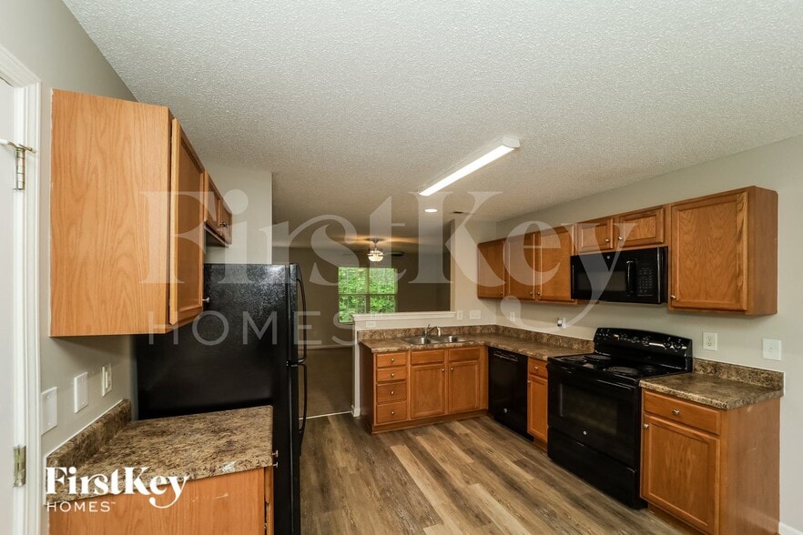 Building Photo - 217 Kinnley Ct