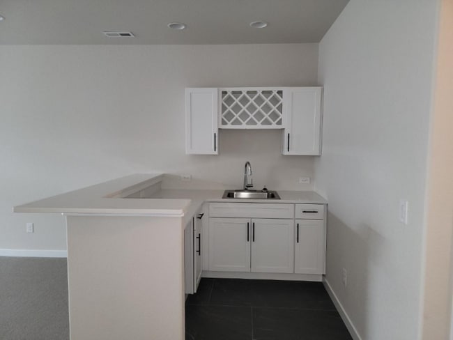 Building Photo - 3914 Ivy Hill Dr