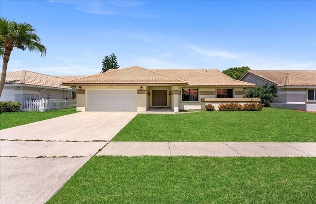 Building Photo - 5809 Sun Pointe Cir
