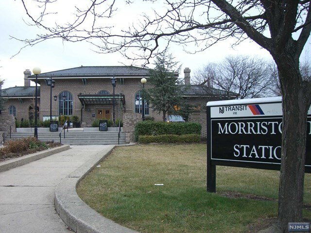 Building Photo - 27 Bellevue Terrace