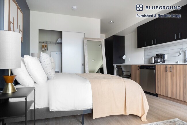 Building Photo - 18004 Midvale Ave N