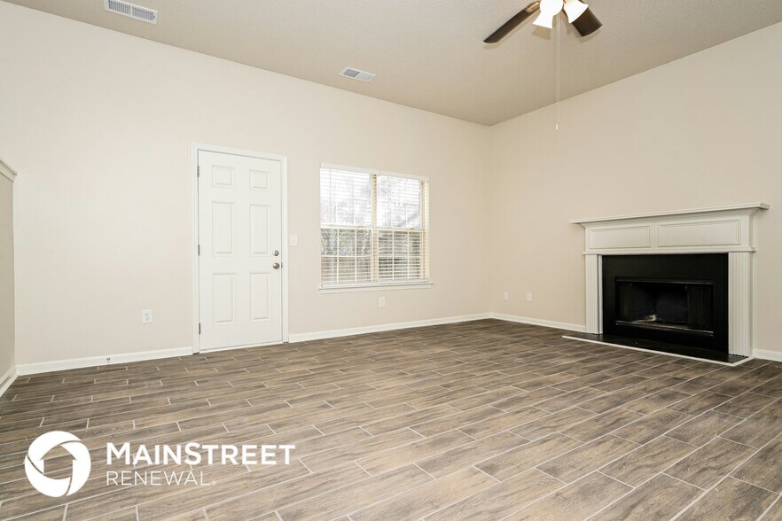 Building Photo - 4610 Idlewood Park