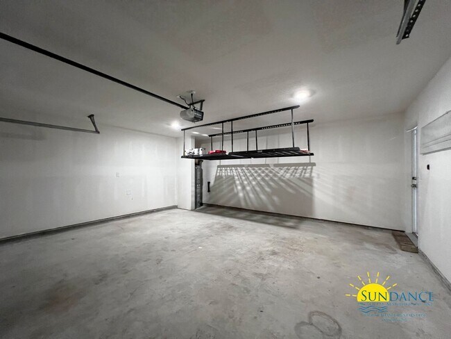 Building Photo - 930 Merganser Way