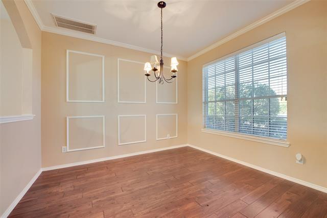 Building Photo - 2042 Brook Meadow Dr