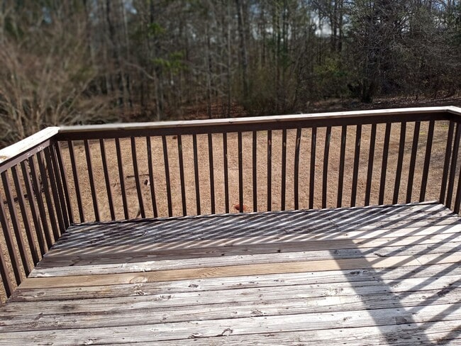 Building Photo - 3/2 with Large Bonus Room  - Split level home with large backyard