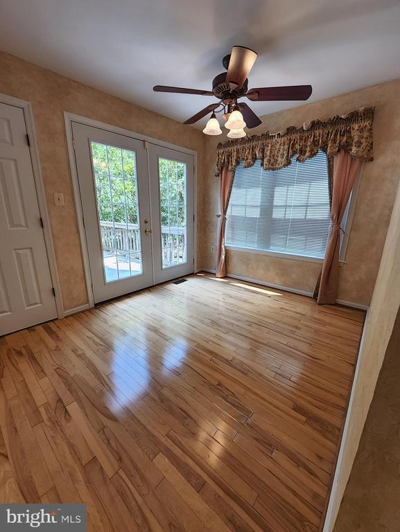 Building Photo - 8612 Sanderling Dr