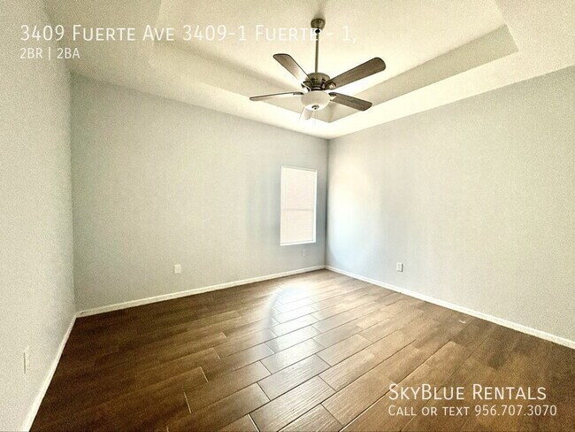 Building Photo - 3409 Fuerte Ave