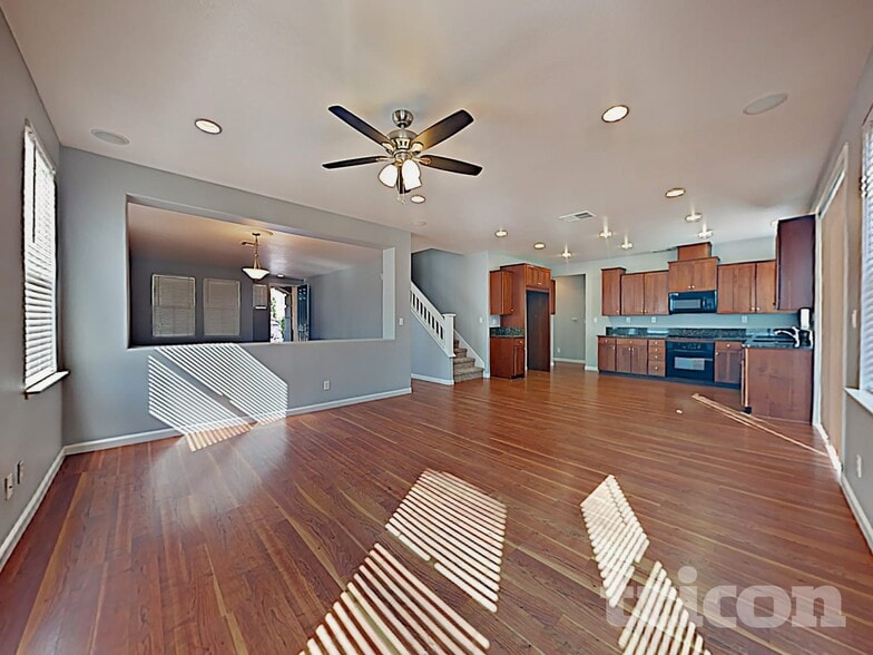 Building Photo - 4888 Snowy Egret Way