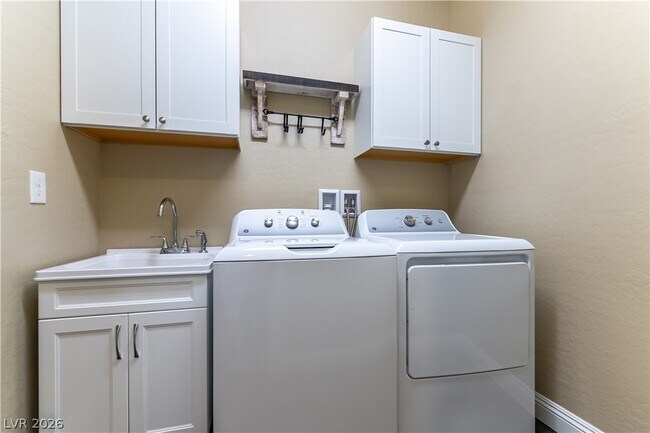 Building Photo - 1161 Cold Breeze Dr