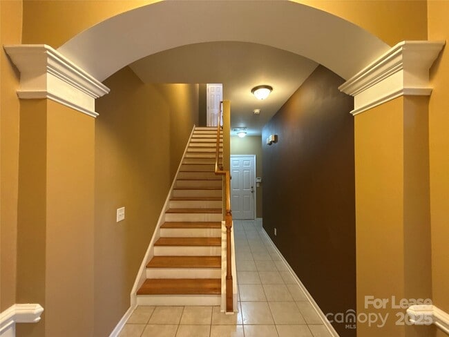 Building Photo - 9245 Belcaro Ln