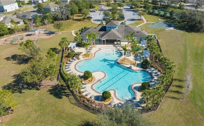 Building Photo - 13529 Crest Lake Dr