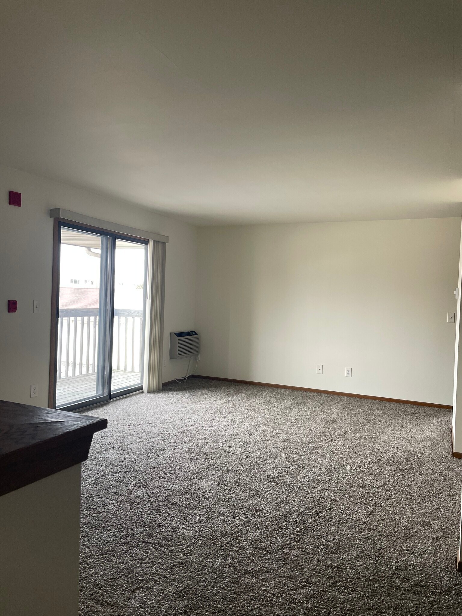 Building Photo - 142 Wolf Run