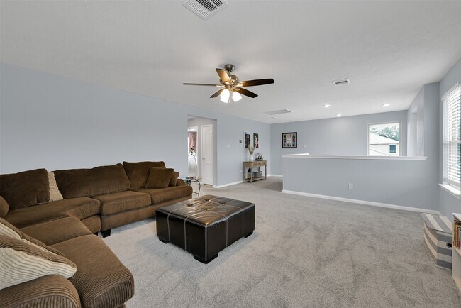 Building Photo - 1127 Littleton Ct