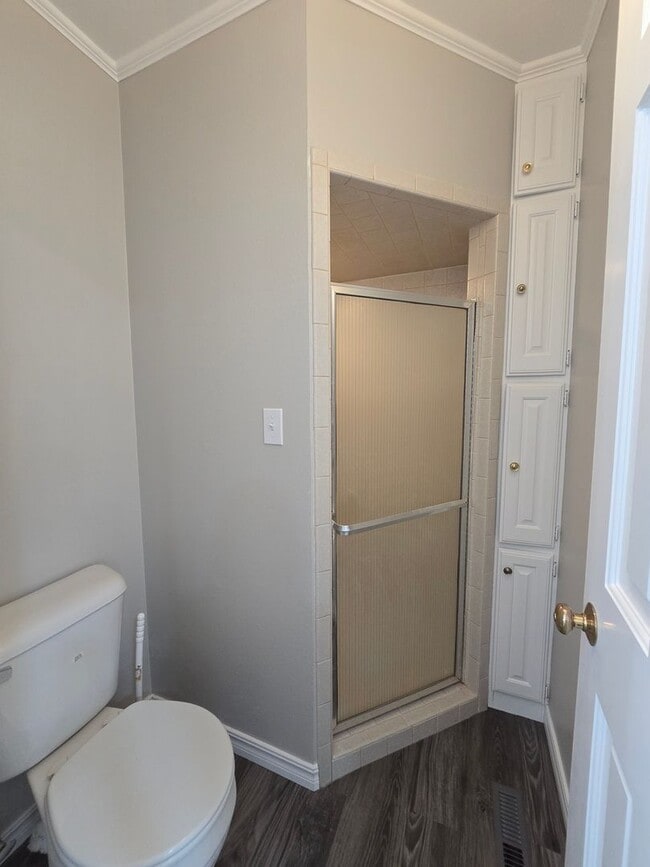 Building Photo - 3 Bedroom 2 Bath home in Shawnee!