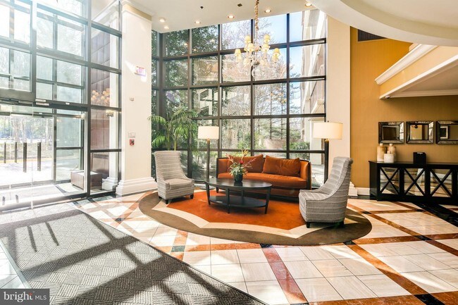 Primary Photo - 10101 Grosvenor Pl