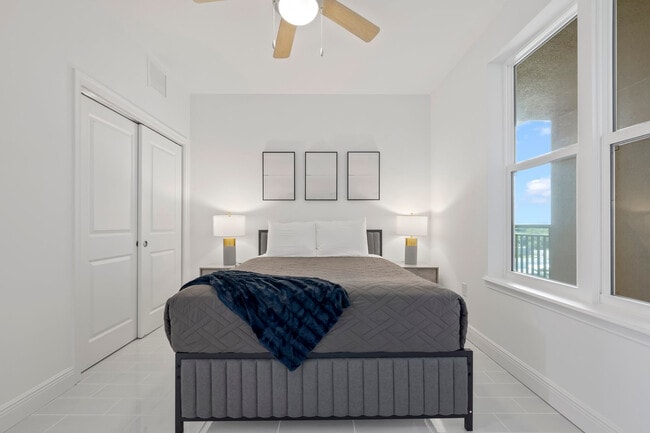 Building Photo - 701 Pilot Ln