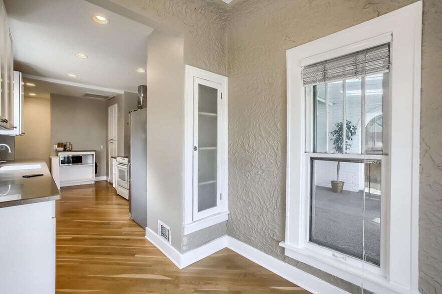 Building Photo - 465 S Alcott St