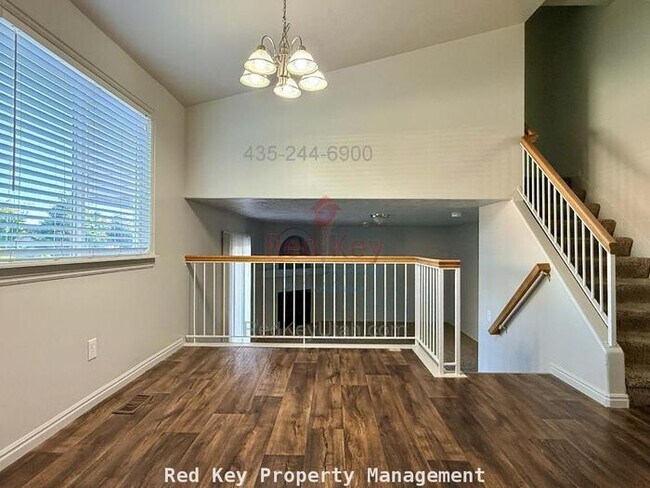 Building Photo - 177 Crystal Bay Dr