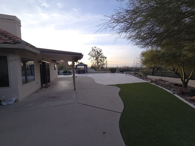 Building Photo - 6372 E Calle Cavillo