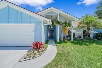 Building Photo - 905 Sandy Oaks Dr