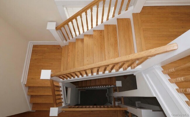 Building Photo - 16 Clinton Ave