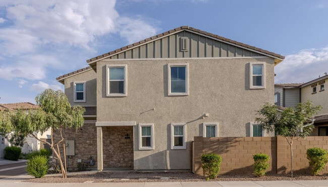 Building Photo - 1111 W. Diamondback Dr.