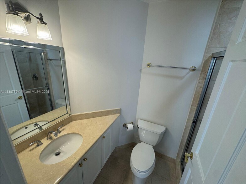 Building Photo - 626 Coral Way