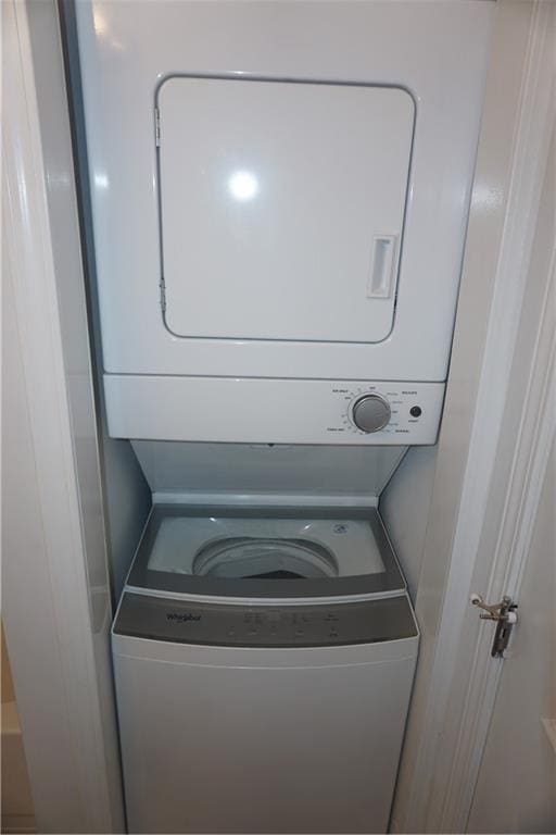 Building Photo - 2163 Lilac Ln