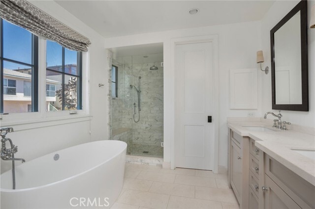 Building Photo - 328 28th St