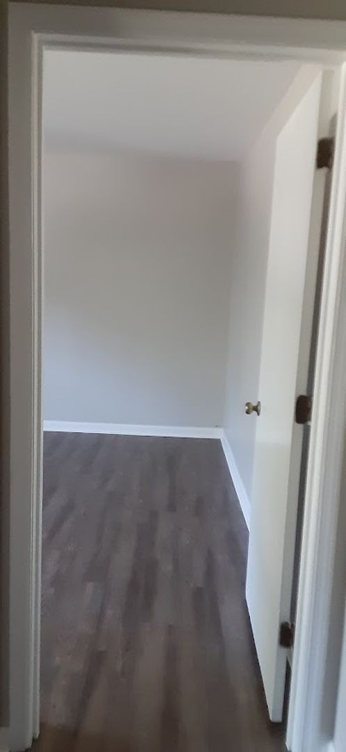 Building Photo - Lovely Three Bedroom Upgraded Home in Irmo...
