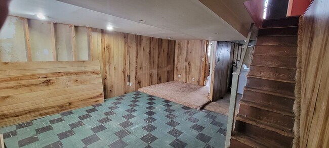 Building Photo - 4424 Marple St