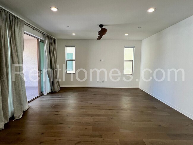 Building Photo - 15113 Lincoln Lp