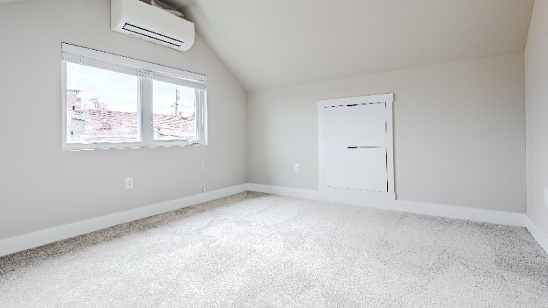 Building Photo - 2106 Oakes Ave