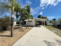 Building Photo - 2903 Harbor Ln