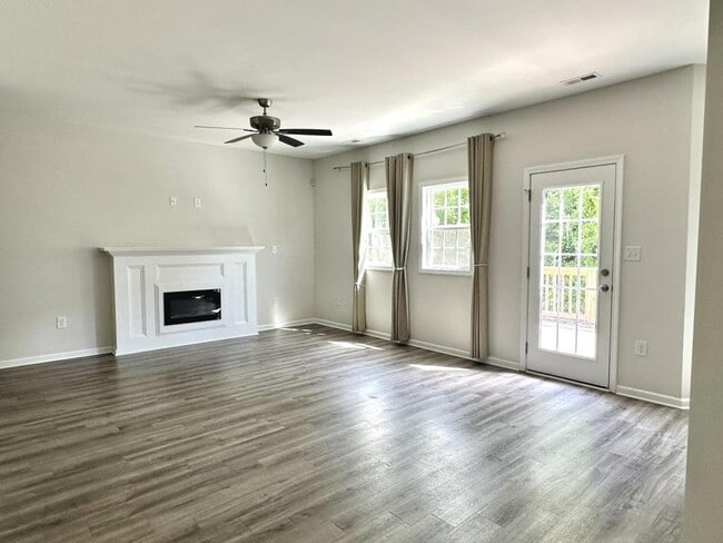 Building Photo - 3816 Briargate Ln