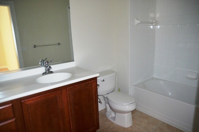 Building Photo - 3BD/3BA Townhouse in Village Walk of Lake Nona — 2-Car Garage | Gated Community