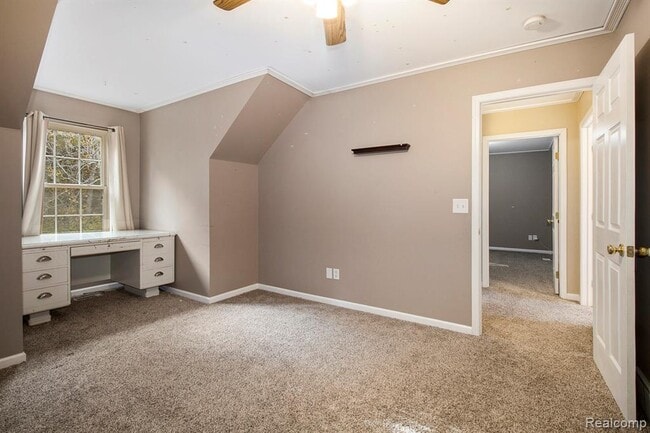 Building Photo - 10288 Buckhorn Lake Rd