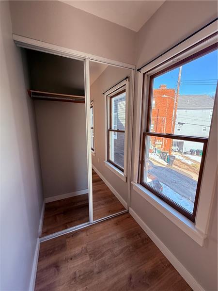 Building Photo - 32 Cherry St