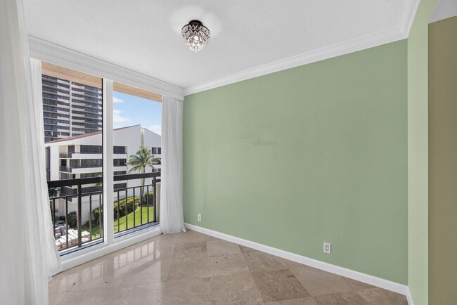 Building Photo - 4000 N Ocean Dr