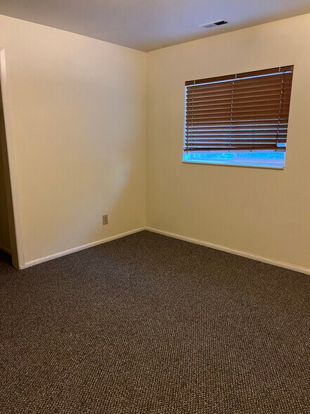 Building Photo - 1241 Fir St