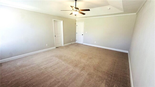 Building Photo - 668 River Mist Cir