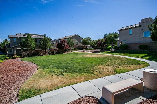 Building Photo - 7927 Bartlett Peak St