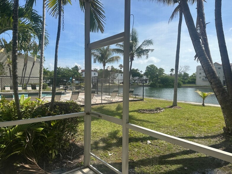 Screened Patio with Lake and Pool Views - 21121 SW 85th Ave