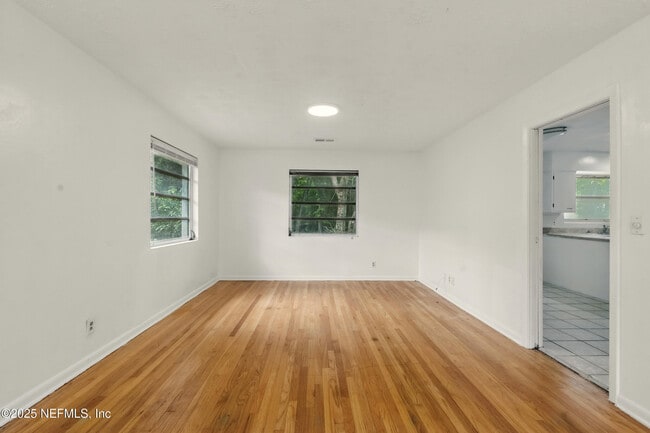 Building Photo - 3144 Belden St