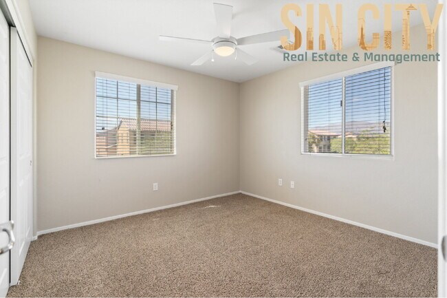 Building Photo - 5328 Brazelton St