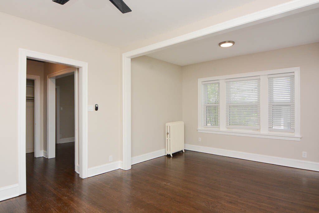 Building Photo - 5306 N Ashland Ave