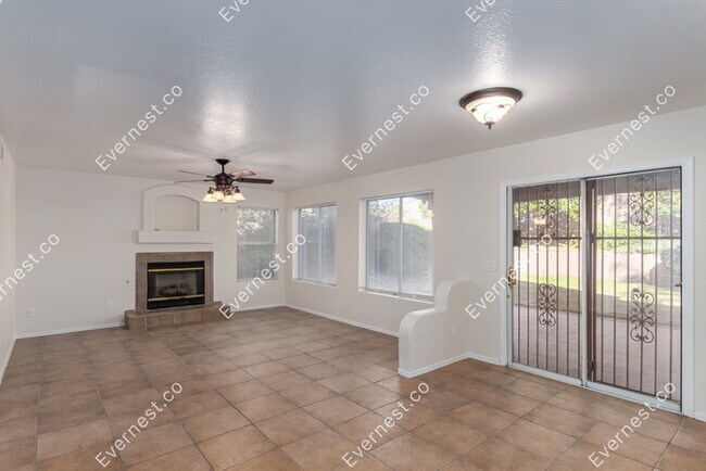 Building Photo - 5257 W Bobwhite Way