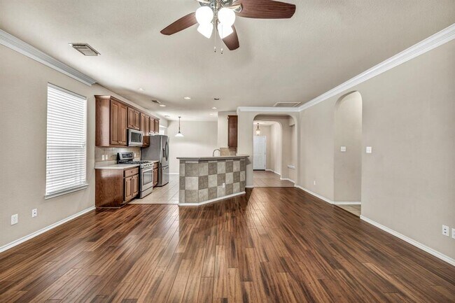Building Photo - 3748 Pine Needle Cir