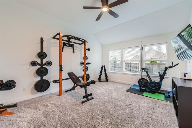 Building Photo - 1332 Modoc Wy